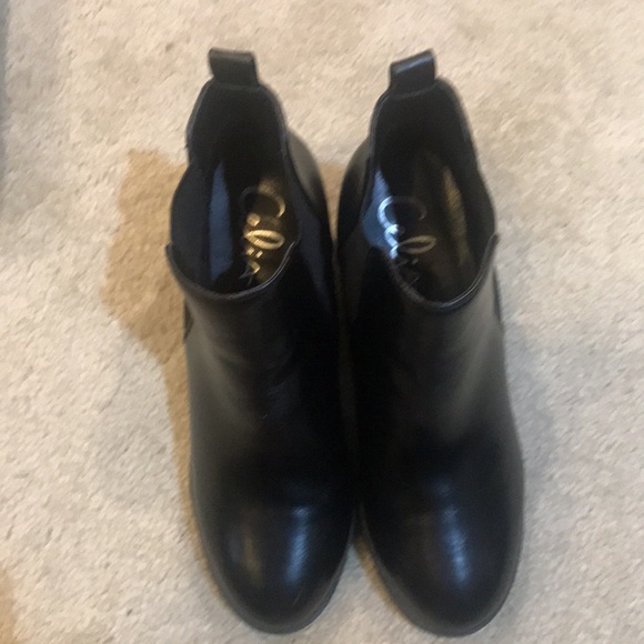 Celia Black Chunky 3 Inch Heel Pull On Ankle Boots-Size 9 - Picture 3 of 9